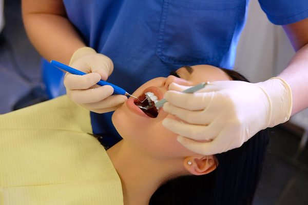 tooth coloured restorations dentist melbourne cbd